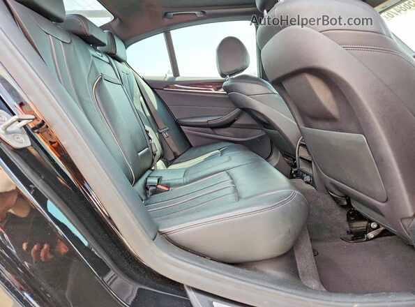 WBAJA9C56JB250505 2018 BMW 5 SERIES Black Вид задніх сидінь