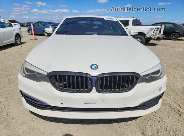 WBAJA9C56KB388451 2019 BMW 5 SERIES Белый Вид спереди