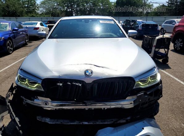 WBAJB1C59KB375966 2019 BMW 5 SERIES Silver Vista frontal