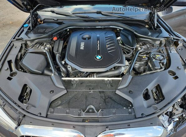 WBAJE7C35HG889043 2017 BMW 5 SERIES Gray Vista interior trasera