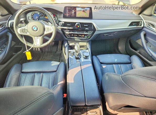 WBAJE7C52JWD49830 2018 BMW 5 SERIES Blue Vista del salpicadero