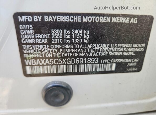 WBAXA5C5XGD691893 2016 BMW 5 SERIES White ძრავის განყოფილების ხედი