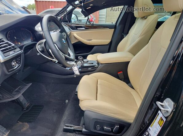 WBX57DP01RN311079 2024 BMW X3 Black Widok wnętrza z przodu
