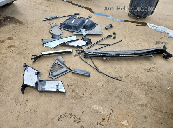 WBX57DP01RN311079 2024 BMW X3 Black Widok naklejki z numerem VIN
