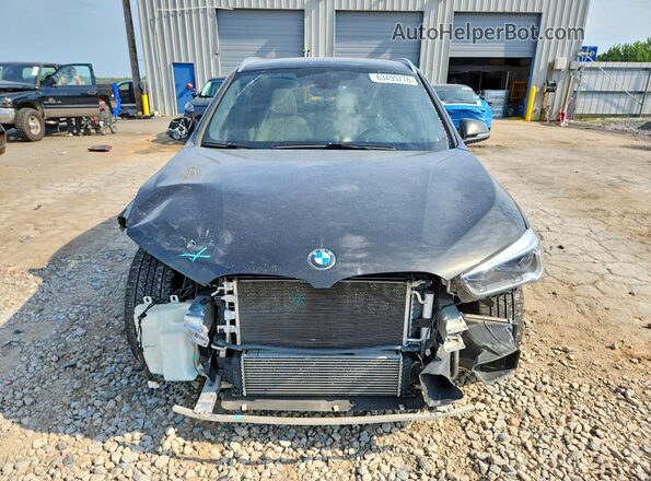 WBXHT3C31G5F64115 2016 BMW X1 Черный Вид спереди