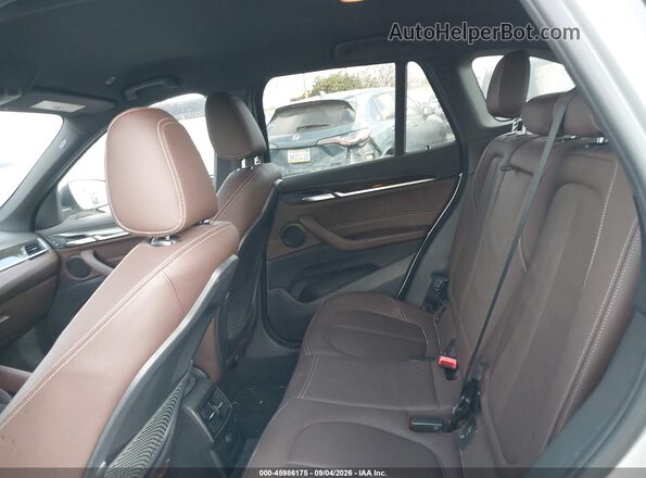 WBXHT3C33G5F65699 2016 BMW X1 Silver 