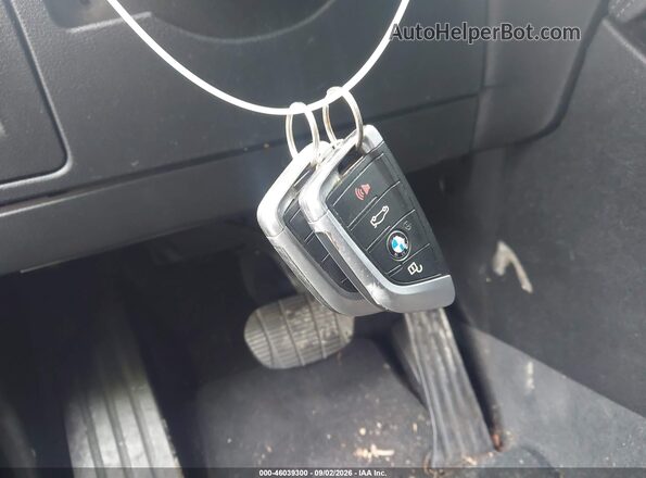WBXHT3C38G5E53092 2016 BMW X1 Black წინა პანელის ხედი