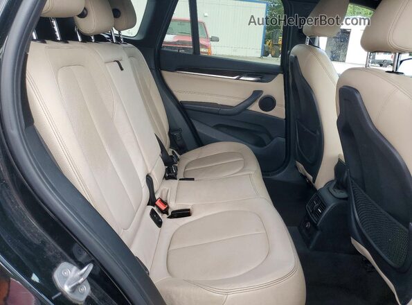 WBXHT3Z32G4A48410 2016 BMW X1 Black Вид задньої частини салону