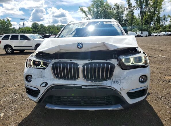 WBXHT3Z35H4A65557 2017 BMW X1 White წინა ხედი