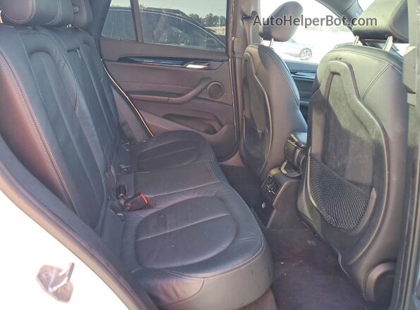 WBXHU7C32J5L07585 2018 BMW X1 White Rear interior view