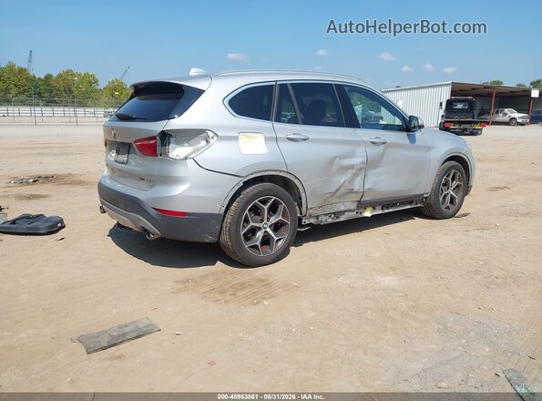WBXHU7C33J3H43926 2018 BMW X1 Silver Задня права чверть