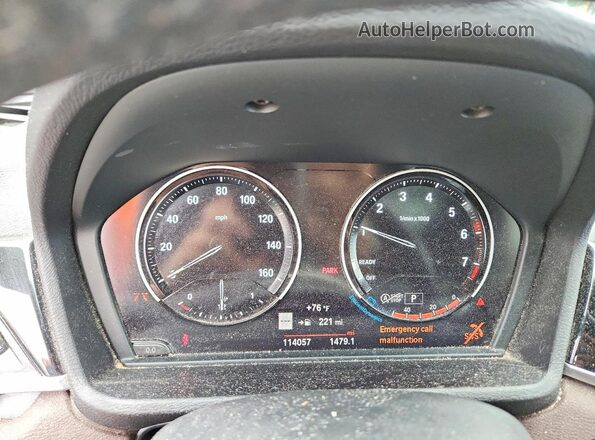 WBXHU7C39J3F04350 2018 BMW X1 Silver Instrument cluster view