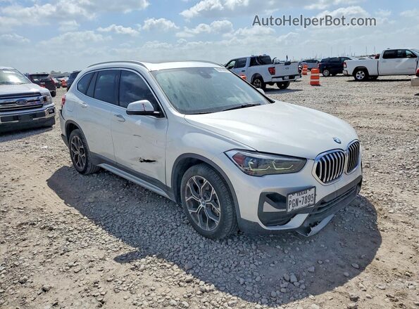 WBXJG7C04M5S69375 2021 BMW X1 White Передня права чверть