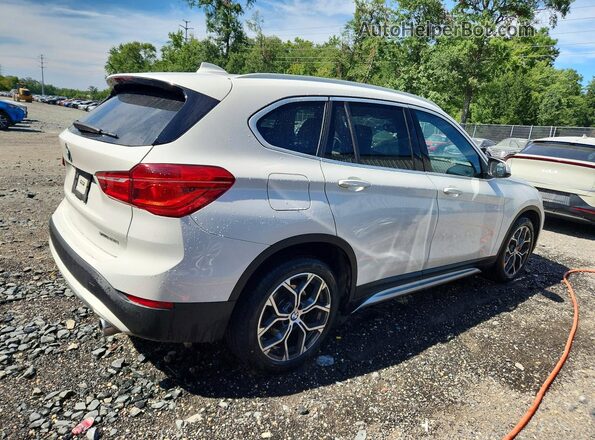 WBXJG9C01N5V52443 2022 BMW X1 White Rear right