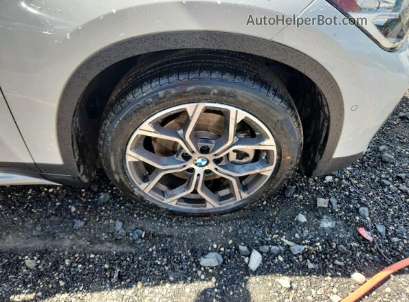WBXJG9C01N5V52443 2022 BMW X1 White 