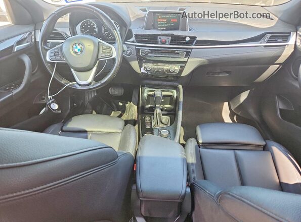 WBXYJ5C32JEF73902 2018 BMW X2 Черный Вид панели приборов