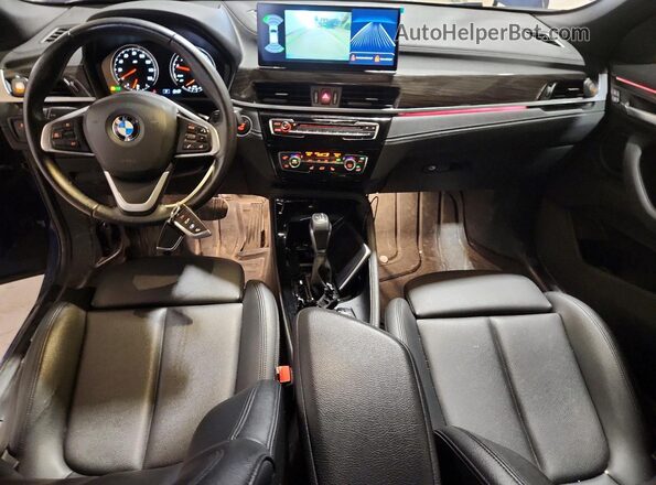 WBXYJ5C36JEF75569 2018 BMW X2 Синий Вид панели приборов