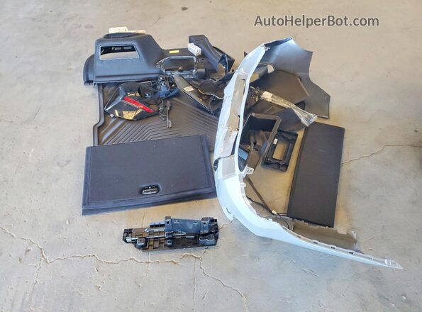 WBY33HD06SFV80379 2025 BMW I4 Серый Вид подкапотного пространства