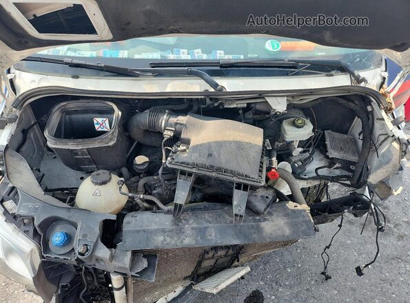WD3PF0CD1KP036683 2019 MERCEDES-BENZ SPRINTER Белый Вид подкапотного пространства