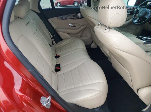 WDC0G4JB2HF139987 2017 MERCEDES-BENZ GLC-CLASS Red Вид підкапотного простору