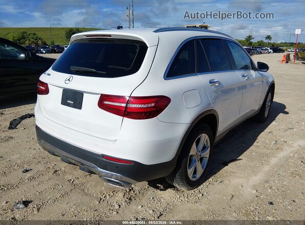 WDC0G4JB5JV079859 2018 MERCEDES-BENZ GLC 300 White Rear right