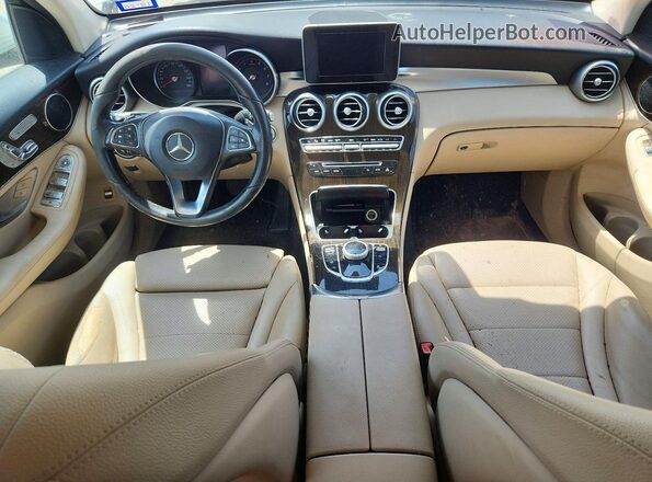 WDC0G4JB9HF224728 2017 MERCEDES-BENZ GLC-CLASS Белый Вид панели приборов