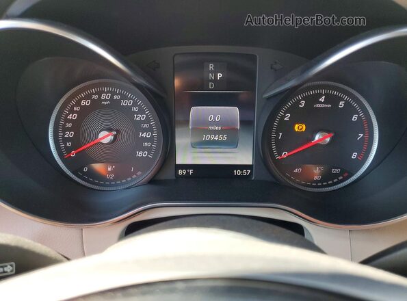 WDC0G4JB9HF245143 2017 MERCEDES-BENZ GLC-CLASS White Вид щитка приладів