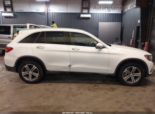 WDC0G4KB0HF190449 2017 MERCEDES-BENZ GLC 300 Белый Вид спереди
