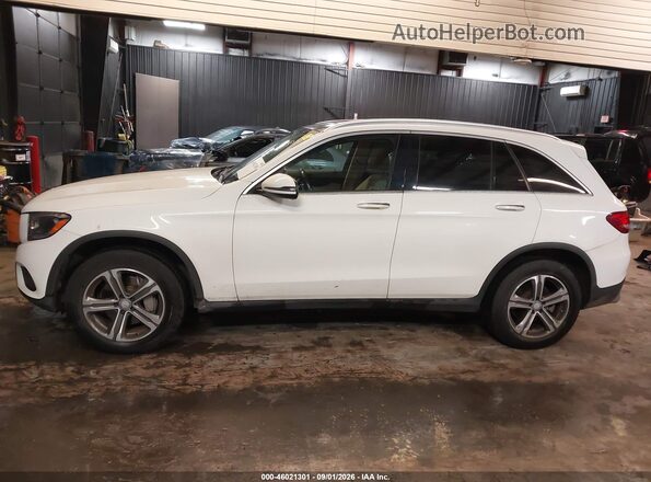 WDC0G4KB0HF190449 2017 MERCEDES-BENZ GLC 300 Белый Панорамный вид салона 360°