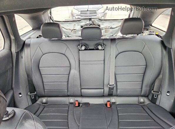 WDC0G4KB2JV023456 2018 MERCEDES-BENZ GLC-CLASS White Vista de los asientos traseros