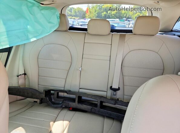 WDC0G4KB6KF660278 2019 MERCEDES-BENZ GLC-CLASS White Rear seats view