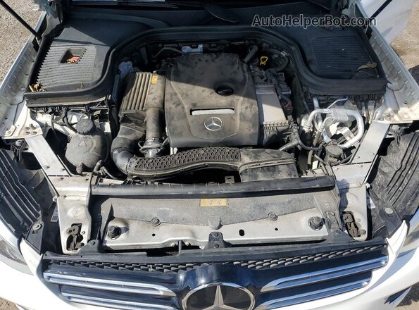 WDC0G4KB8KV180488 2019 MERCEDES-BENZ GLC-CLASS White Vista del compartimento del motor
