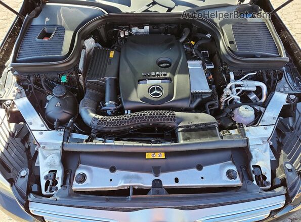 WDC0G5EB1KF564513 2019 MERCEDES-BENZ GLC-CLASS Black Engine compartment view