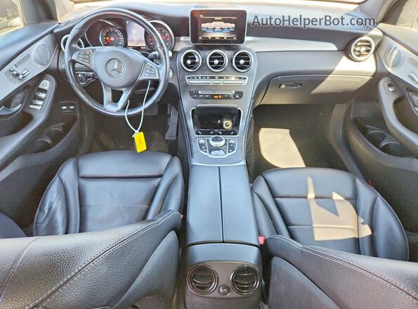 WDC0G5EB1KF564513 2019 MERCEDES-BENZ GLC-CLASS Black Dashboard view