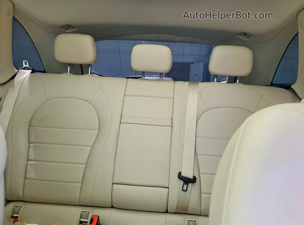 WDC0G5EB9KF628037 2019 MERCEDES-BENZ GLC-CLASS White Widok tylnych siedzeń
