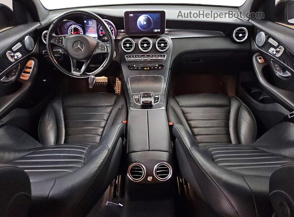 WDC0G6EB3HF196706 2017 MERCEDES-BENZ GLC-CLASS Белый Вид панели приборов