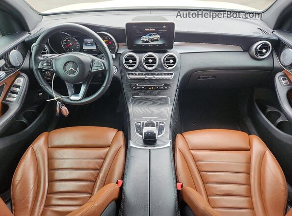 WDC0J4KB1HF285183 2017 MERCEDES-BENZ GLC-CLASS White Widok deski rozdzielczej