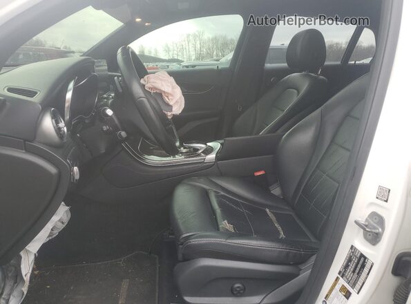 WDC0J4KB5JF347819 2018 MERCEDES-BENZ GLC-CLASS White Front interior view