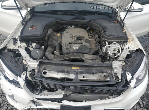WDC0J4KB5JF347819 2018 MERCEDES-BENZ GLC-CLASS White Engine compartment view