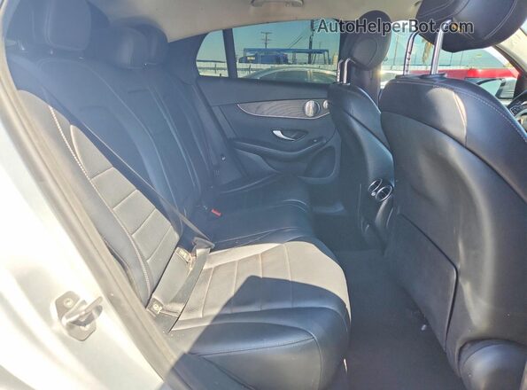 WDC0J4KB8HF283883 2017 MERCEDES-BENZ GLC-CLASS Silver Vista interior trasera