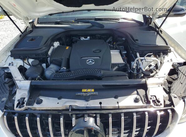 WDC0J4KB8JF378319 2018 MERCEDES-BENZ GLC-CLASS White Engine compartment view