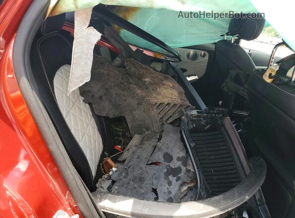 WDC0J8KB7KF491414 2019 MERCEDES-BENZ GLC-CLASS Red Widok wnętrza z tyłu