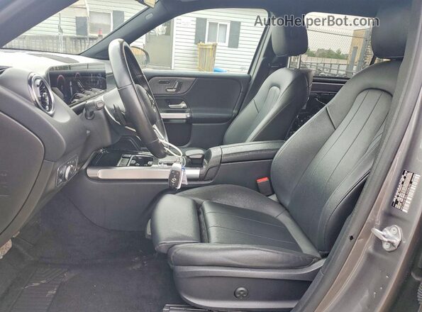WDC4M4HB0LW008095 2020 MERCEDES-BENZ GLB-CLASS Gray Vista interior delantera