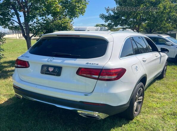 WDCG4KB3HF128169 2017 MERCEDES-BENZ GLC-CLASS White Դիմացի տեսք