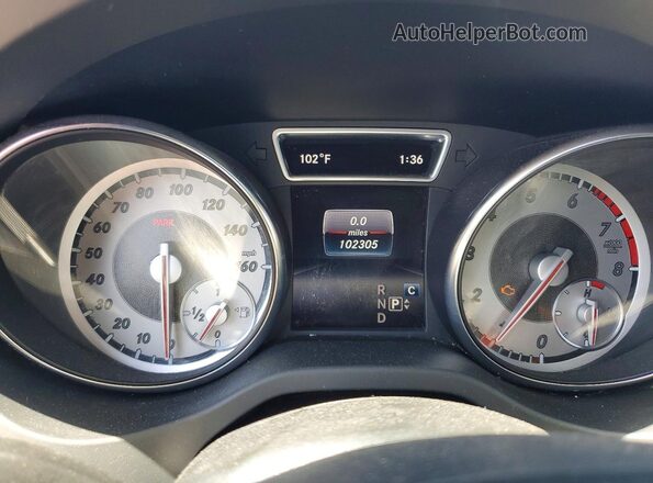 WDCTG4EBXHJ337706 2017 MERCEDES-BENZ GLA Красный Вид щитка приборов