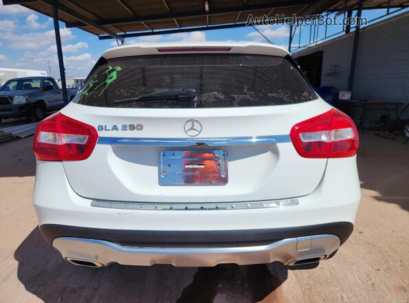 WDCTG4EBXKJ551246 2019 MERCEDES-BENZ GLA White Rear view