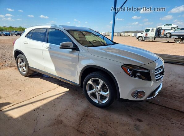 WDCTG4EBXKJ551246 2019 MERCEDES-BENZ GLA White Front right
