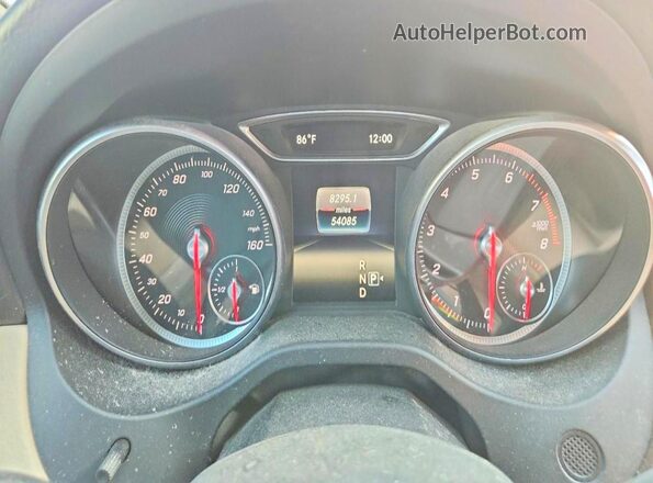WDCTG4GB2LJ687465 2020 MERCEDES-BENZ GLA White Սարքավորումների վահանակի տեսք