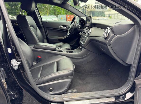 WDCTG4GB2LU025335 2020 MERCEDES-BENZ GLA Black Instrument cluster view