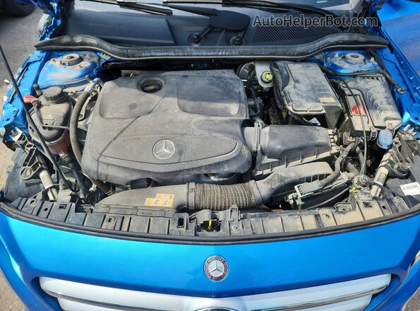 WDCTG4GB5GJ270475 2016 MERCEDES-BENZ GLA Blue Widok wnętrza z tyłu